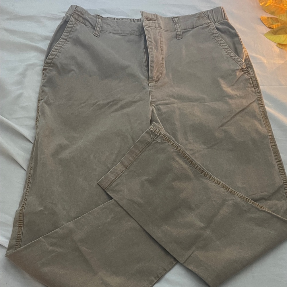 Old Navy Women's Tan Chinos